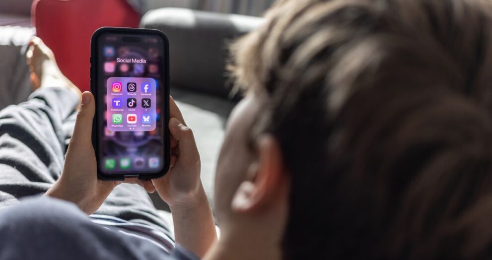 After Australia, France Moves to Ban Social Media for Children Under 15