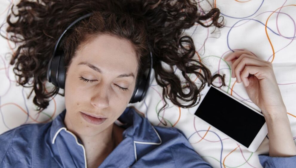 Is Your Phone Sending Data Overnight Here’s How to Stop It