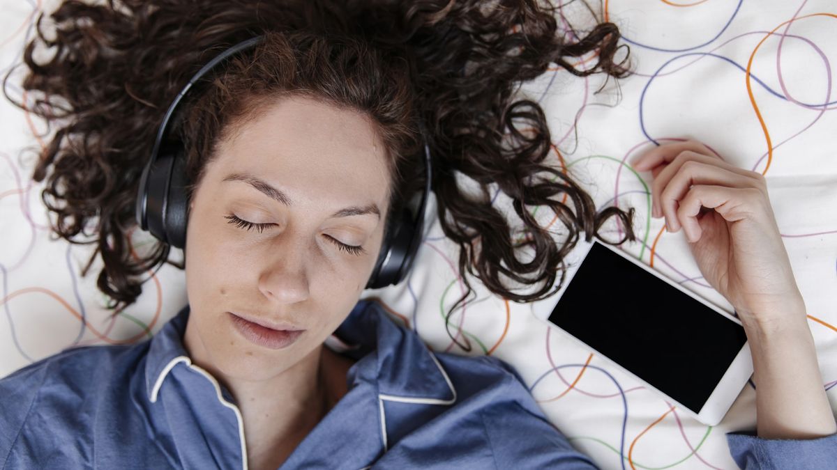 Is Your Phone Sending Data Overnight Here’s How to Stop It
