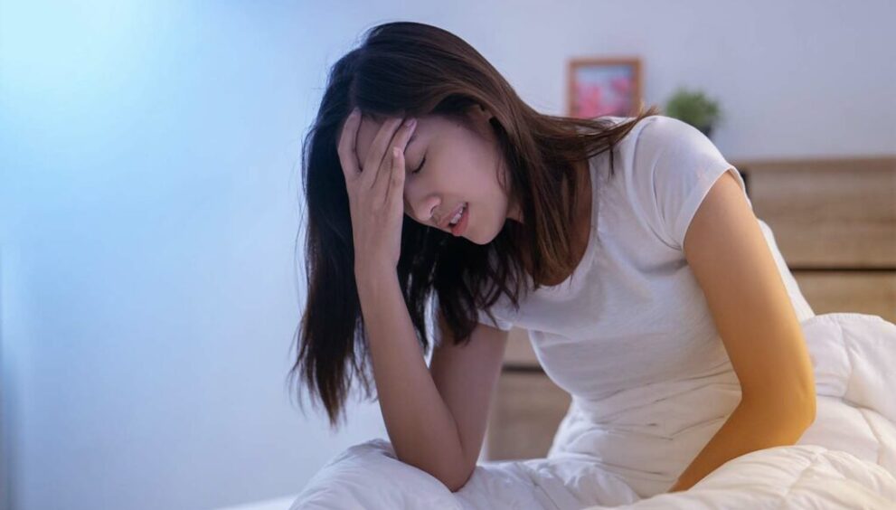 Morning Headache Even After Sleeping 8+ Hours Causes, Symptoms, and Solutions