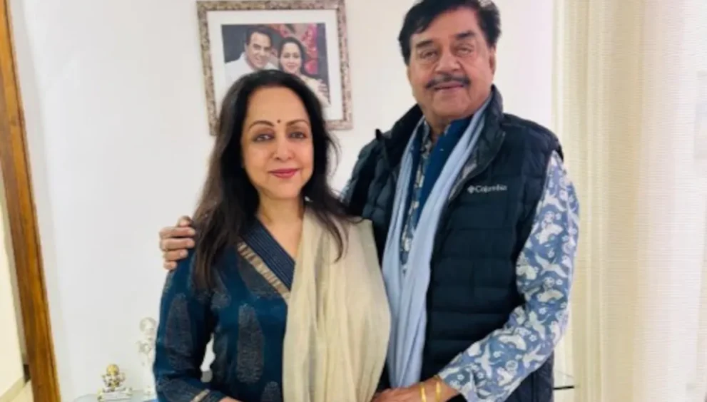 Shatrughan Sinha Visits Hema Malini at Her New Delhi Residence