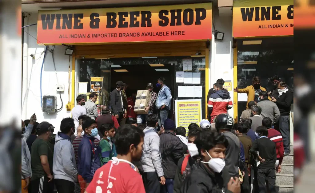 Will Liquor Shops Be Open on Holi in Delhi