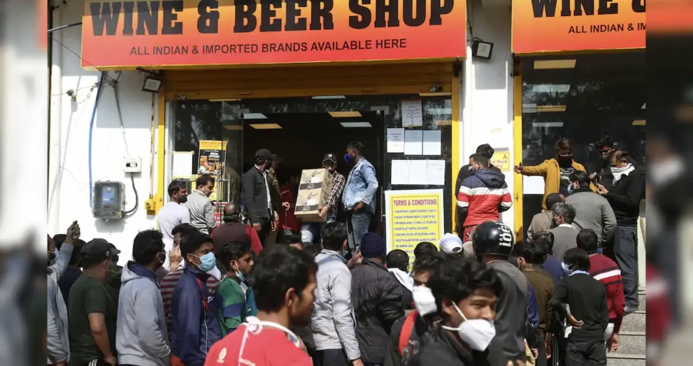 Will Liquor Shops Be Open on Holi in Delhi